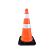 Cone PVC 75cm com fitas refletivas e base de borracha